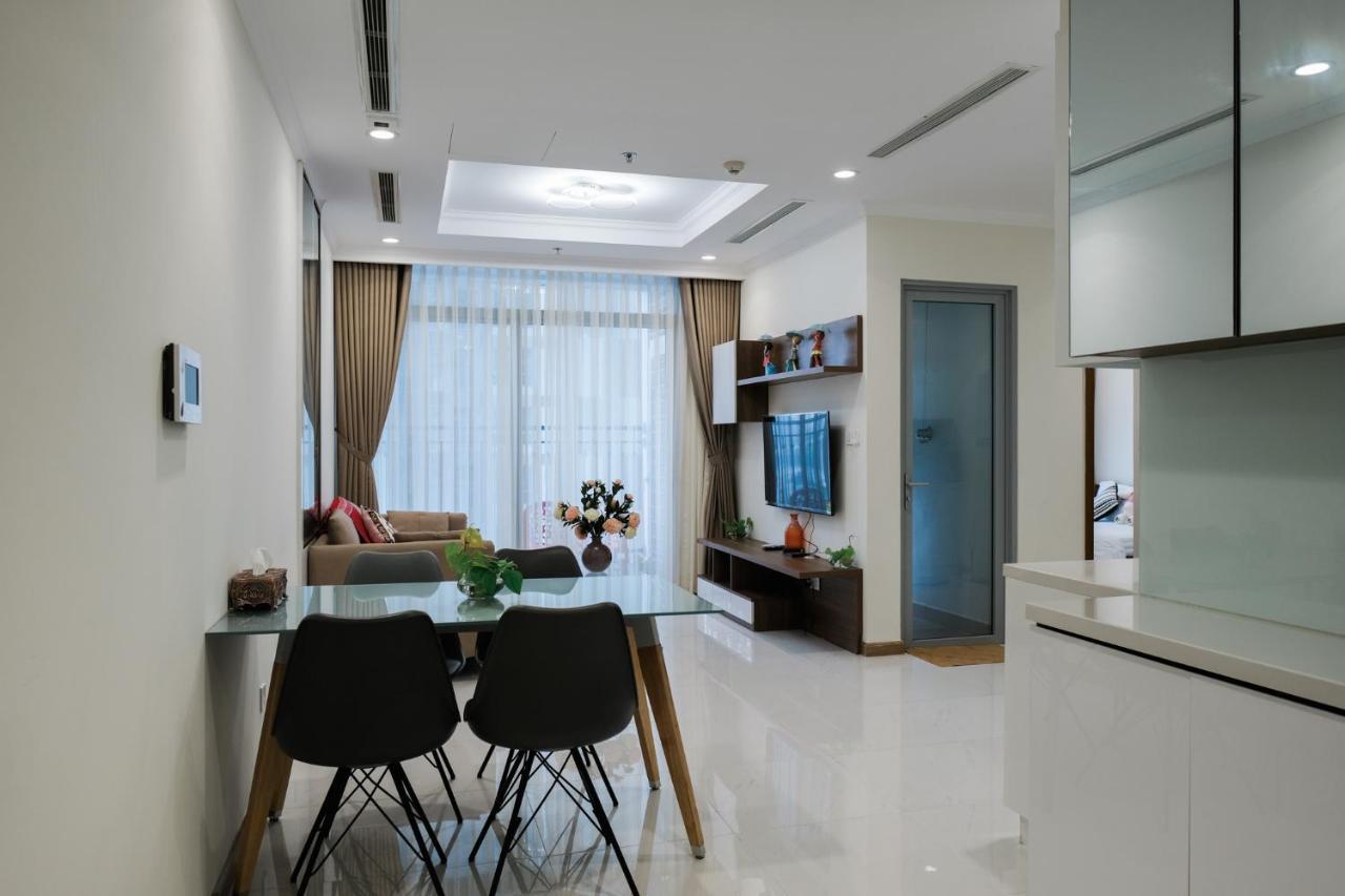 Vinhomes Park Jack Luxury Service 3* TP. Hồ Chí Minh