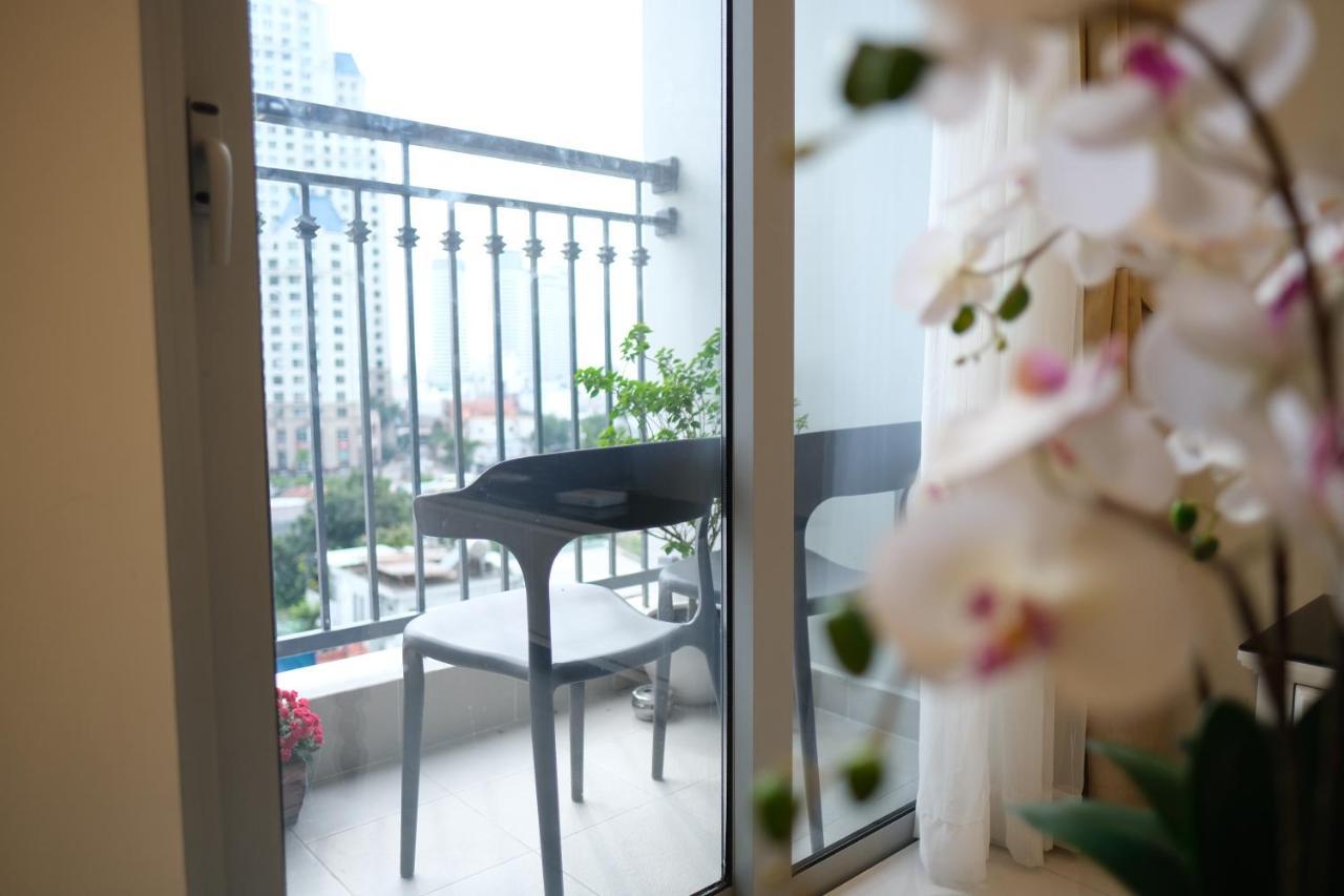Vinhomes Park Jack Luxury Service Khách sạn TP. Hồ Chí Minh
