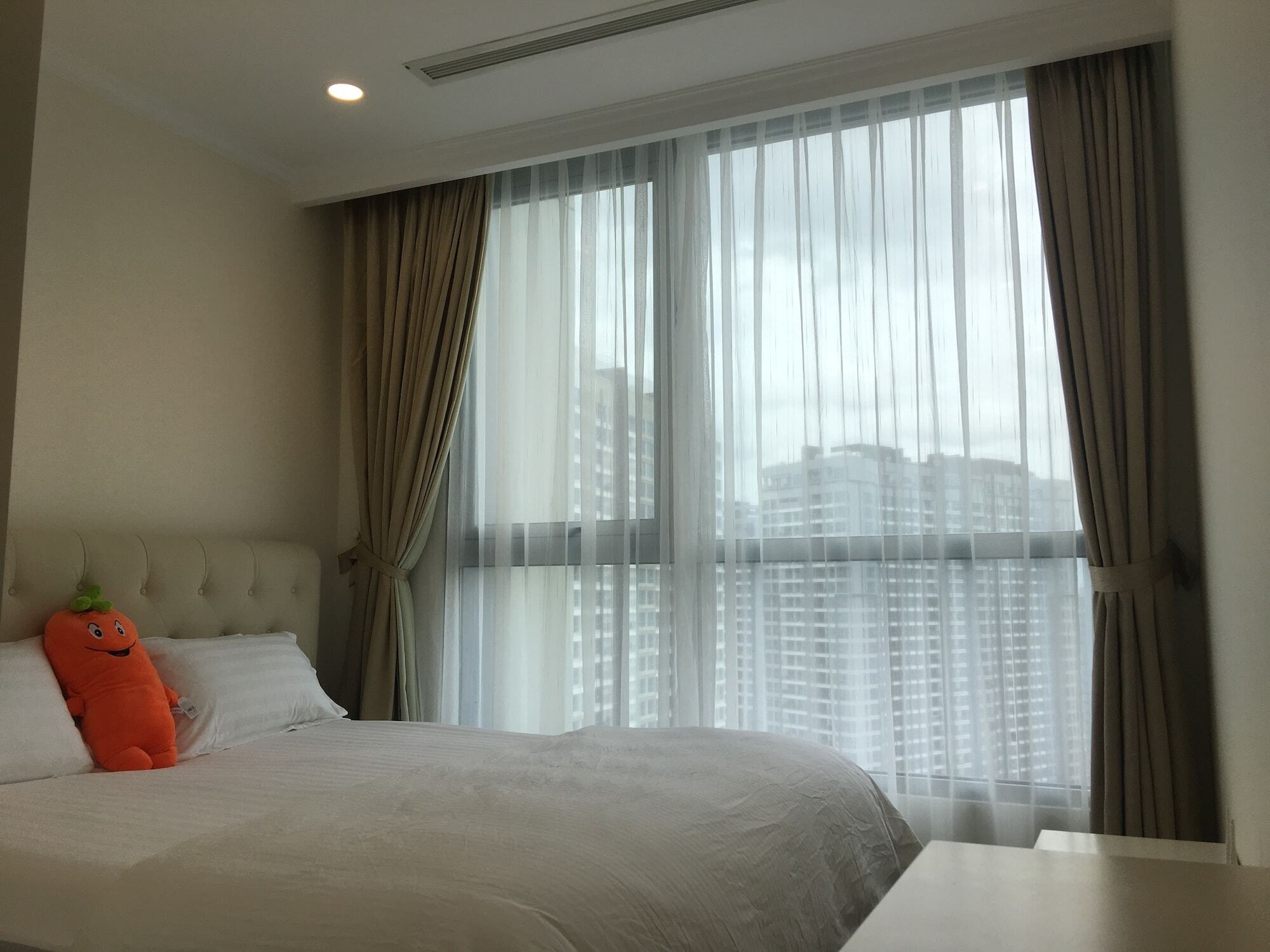 Vinhomes Park Jack Luxury Service 3*